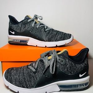 Air Max Sequent 3 Black White-Dark Grey. Brand new